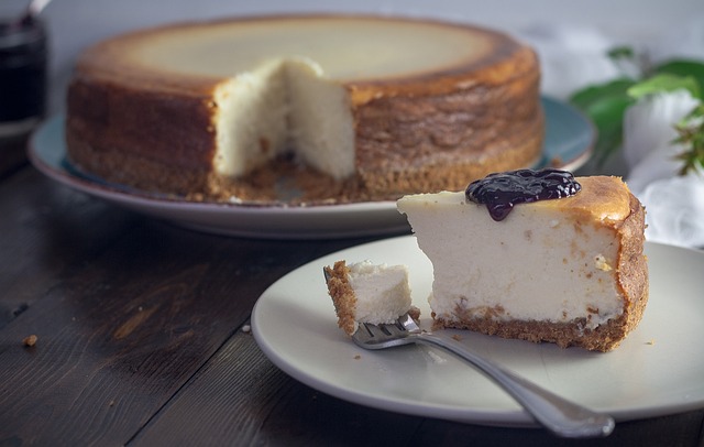 karamelový cheesecake