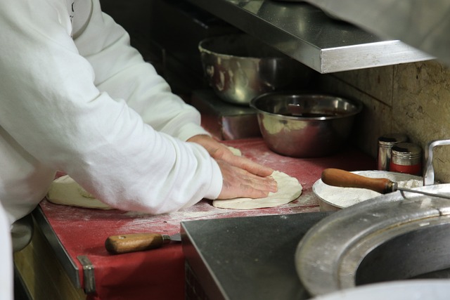 těsto na neapolskou pizzu